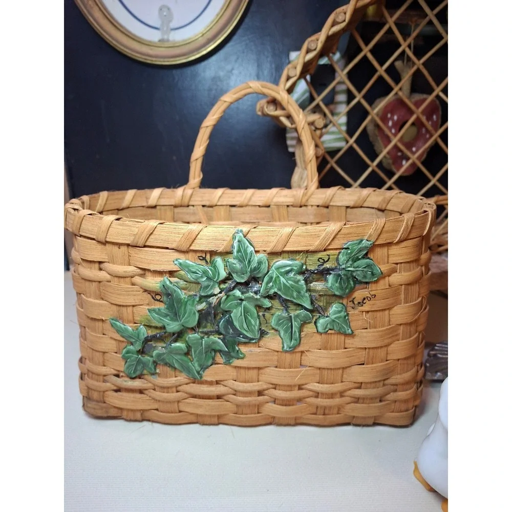 Basket grandma core bubdle